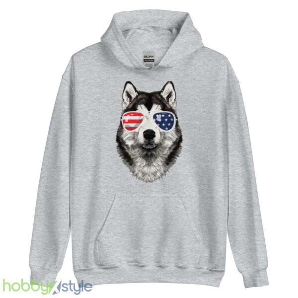 Alaskan Malamute Dog American Flag 4th Of July shirt - Unisex Heavy Blend Hooded Sweatshirt