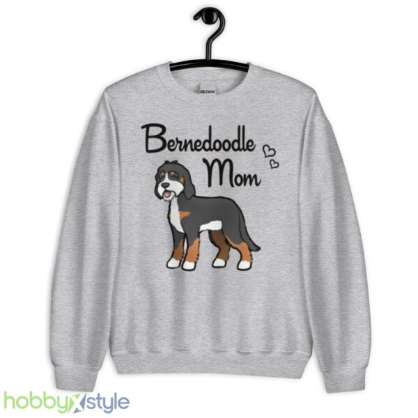 Bernedoodle Mom Dog Lovers shirt - Unisex Heavy Blend Crewneck Sweatshirt