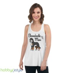 Bernedoodle Mom Dog Lovers shirt - Women's Flowy Racerback Tank