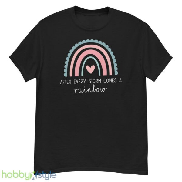 Cute New Mom Shirt, Pregnancy Reveal, Pregnancy Rainbow Shirt - G500 Men’s Classic T-Shirt