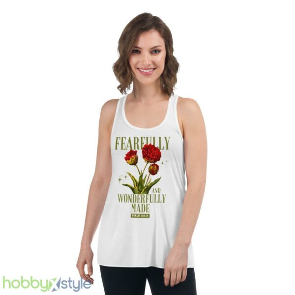 Fearfully And Wonderfully Vintage Shirt - Women's Flowy Racerback Tank