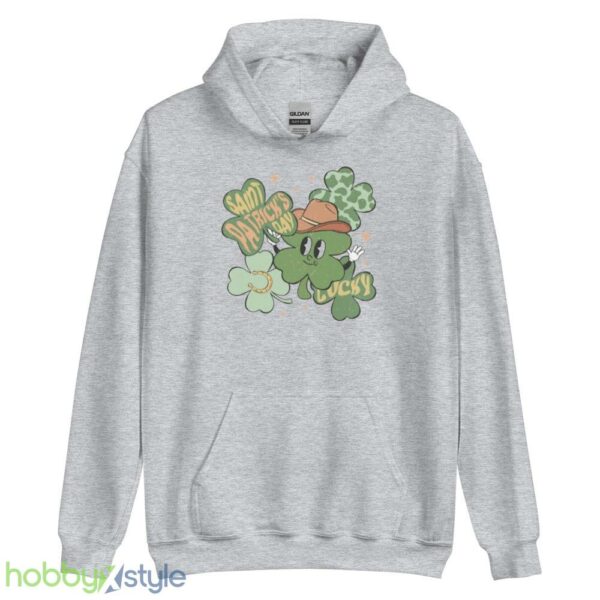 Retro St Patty's Day Comfort Colors Shirt, Shamrock clover shirt - Unisex Heavy Blend Hooded Sweatshirt