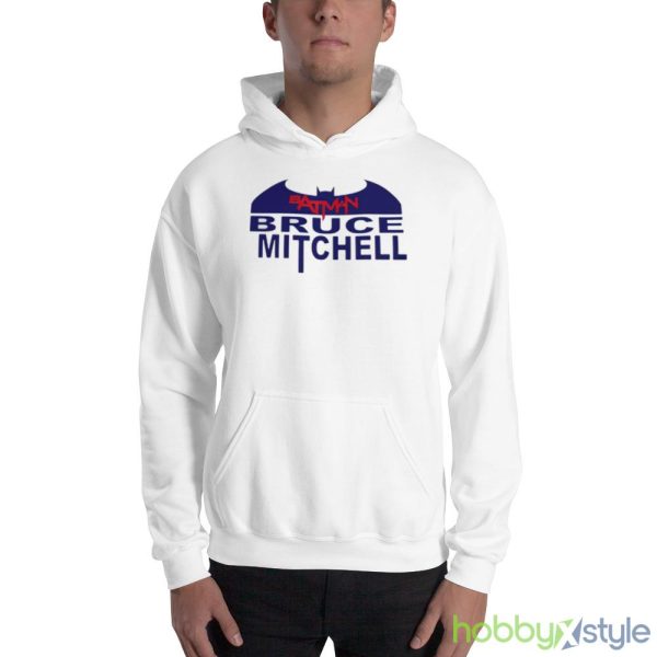 Batman Bruce Mitchell 2023 Shirt - 18500 Unisex Heavy Blend Hooded Sweatshirt