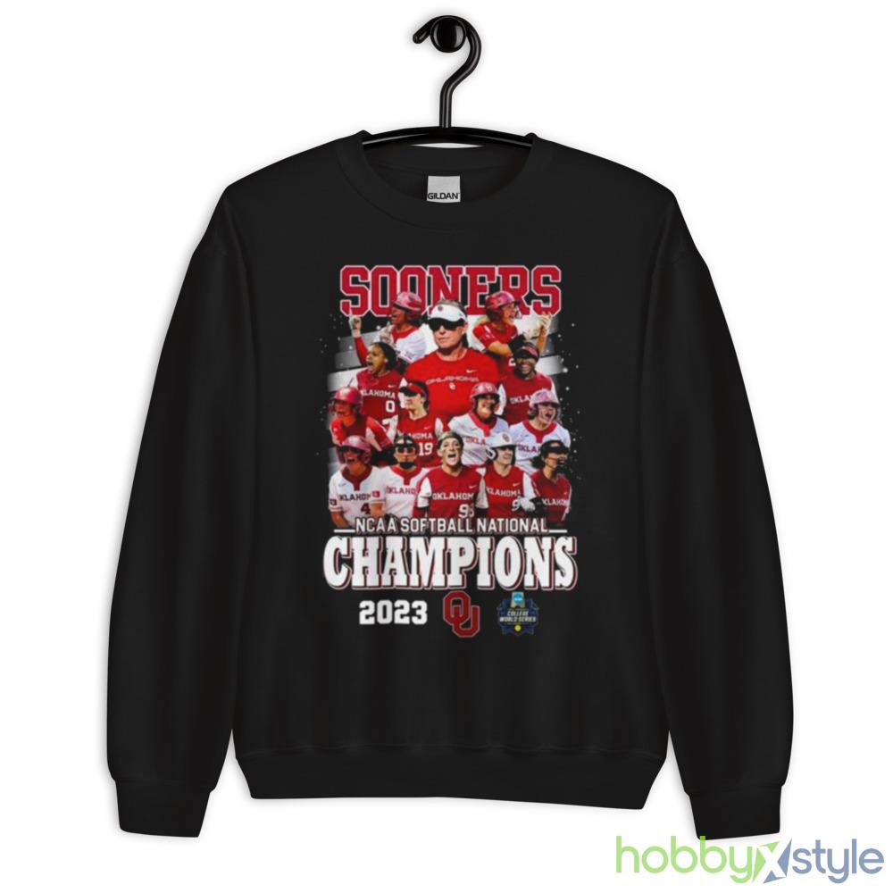 Oklahoma Sooners Women’s Teams NCAA Softball National Champions 2023 shirt - 18000 Unisex Heavy Blend Crewneck Sweatshirt
