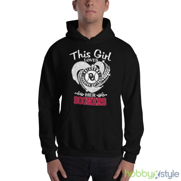 This Girl Loves Her Oklahoma Sooners Heart Diamond 2023 Shirt - 18500 Unisex Heavy Blend Hooded Sweatshirt