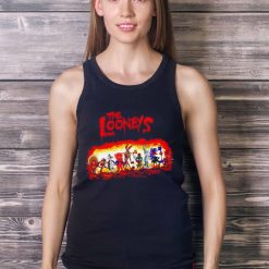 The Looneys Looney Tunes shirt Product Photo 3