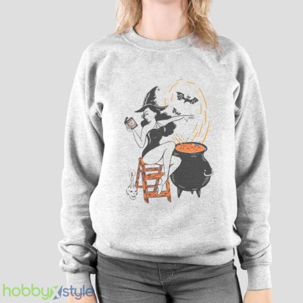 Halloween Witch Pin Up Vintage Retro Super Cool Best Gift Top Shirt Product Photo 2