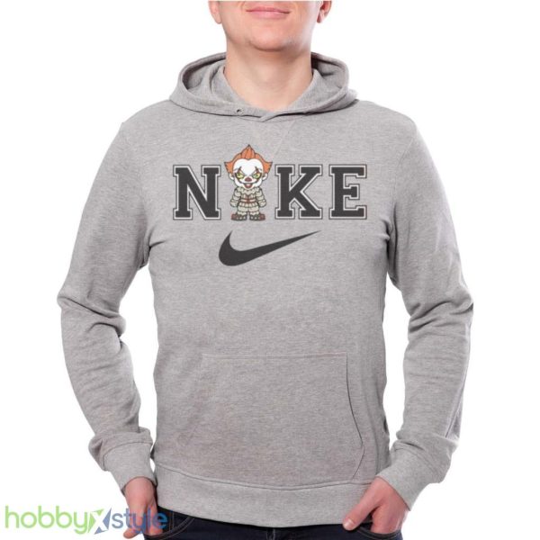 It Pennywise X Nike Horror Halloween Character Swoosh Logo Shirt Product Photo 2