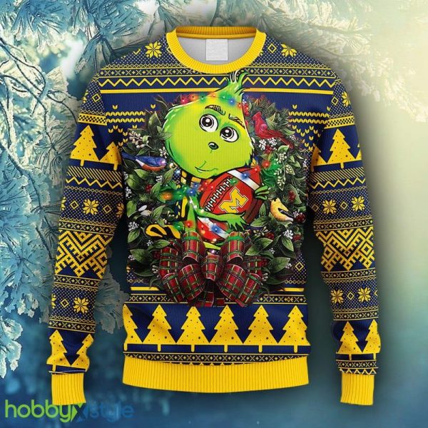 NCAA Christmas Michigan Wolverines Grinch Hug Christmas Ugly Sweater For Men Women - NCAA Michigan Wolverines Grinch Hug Christmas Ugly Sweater_1