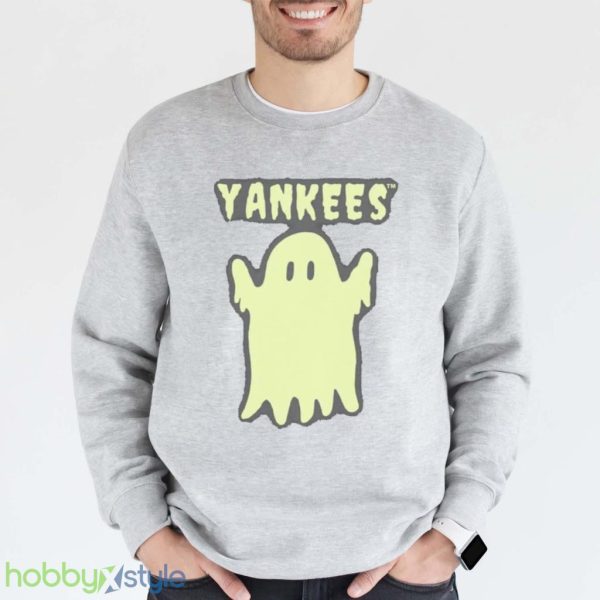 New York Yankees Ghost Season Crop Halloween 2022 Shirt Product Photo 1