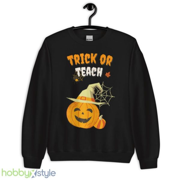 Trick Or Teach Funny Teacher Halloween Teacher Women Men T Shirt Product Photo 7